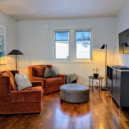 Hus Med Egen Strandlinje Tromsø Zewnętrze zdjęcie